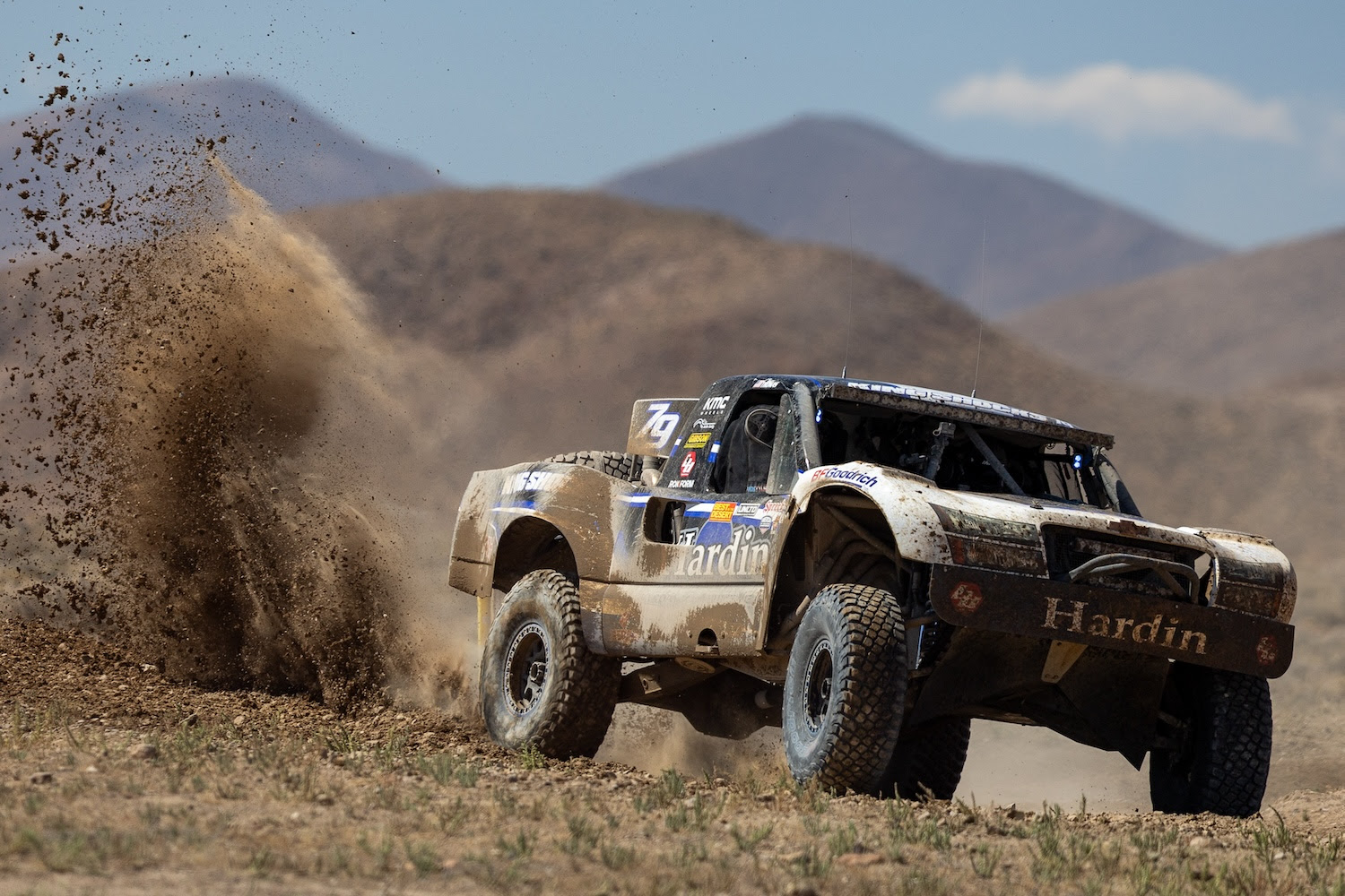 Eric Hardin Charges From the Back to Win 2026 Vegas to Reno